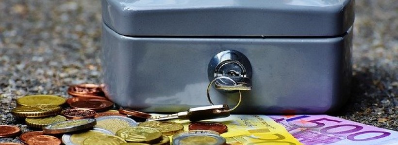 Different types of cash drawers