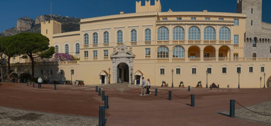 Comment s'adresser au prince de Monaco - vue du Palais princier