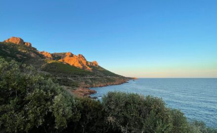 Plages naturistes Cote d'Azur - paysage mediterraneen